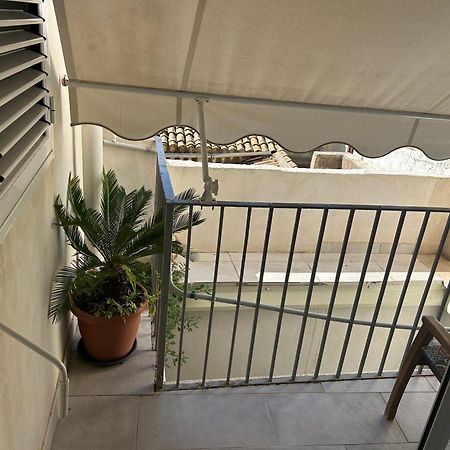 Deni'S Apartments Per 2 Con Veranda Balcone シラクーサ エクステリア 写真